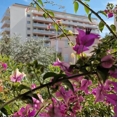 Le Pin Dore * Juan-les-Pins